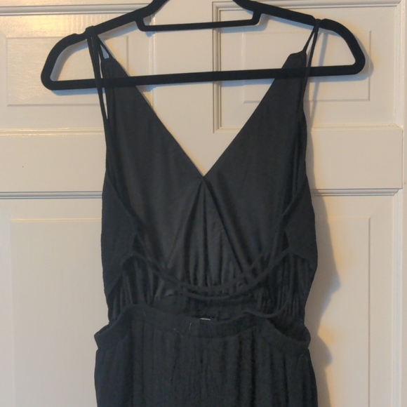 Lulu's black open back maxi dress - Picture 2 of 5